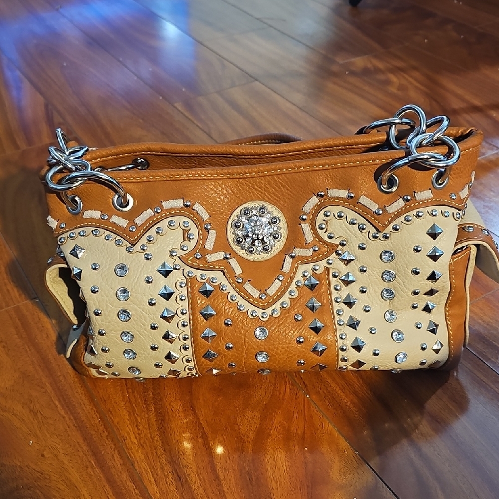 American Bling Concealed Carry Satchel Bag Saddle Wit Chain Straps EUC
